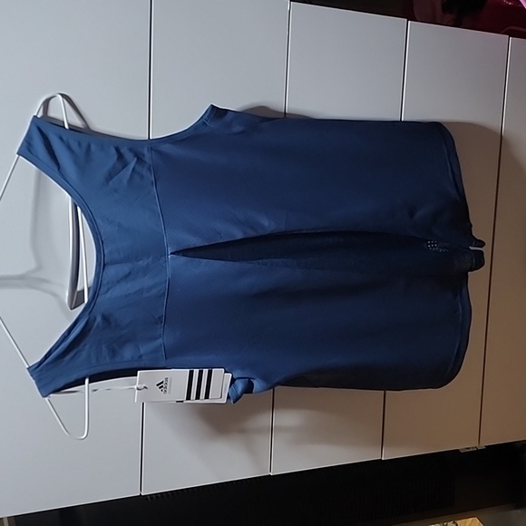 Adidas Tank - Picture 2 of 4